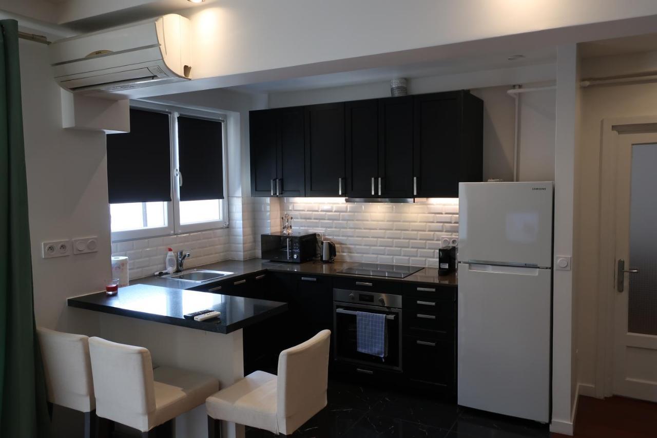 Central 2 Appartement Craiova Buitenkant foto